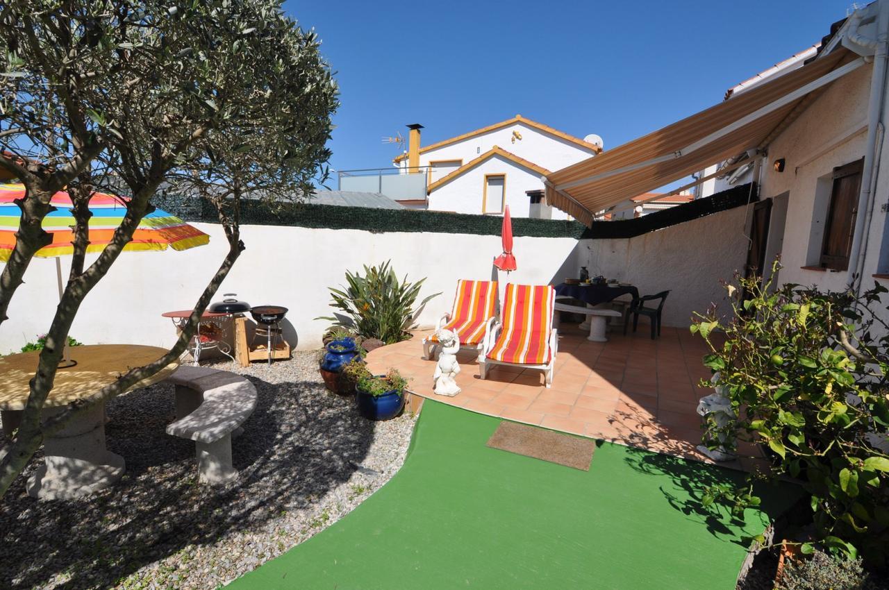 Rnet - Mas Matas A6 Roses Villa Exterior photo