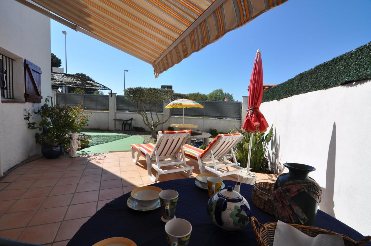 Rnet - Mas Matas A6 Roses Villa Exterior photo